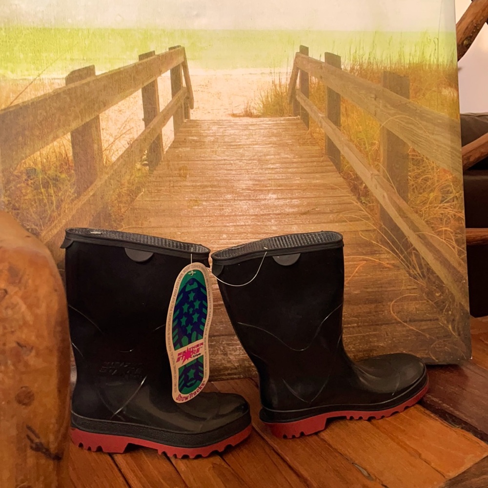 ☔️Rain ☔️ Snow ⛄️ Boots Children’s Sz. 11